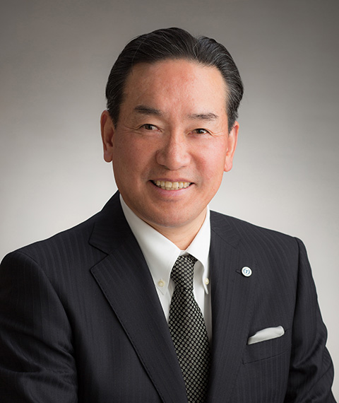写真：代表取締役 富田 純弘